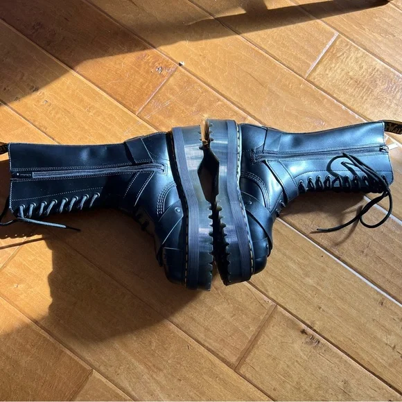 Dr. Martens 1914 Quad Harness - Picture 7 of 11